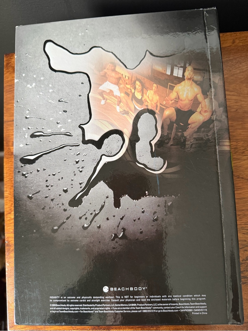 Beachbody Insanity DVD Workout Program Set - Picture 8 of 9